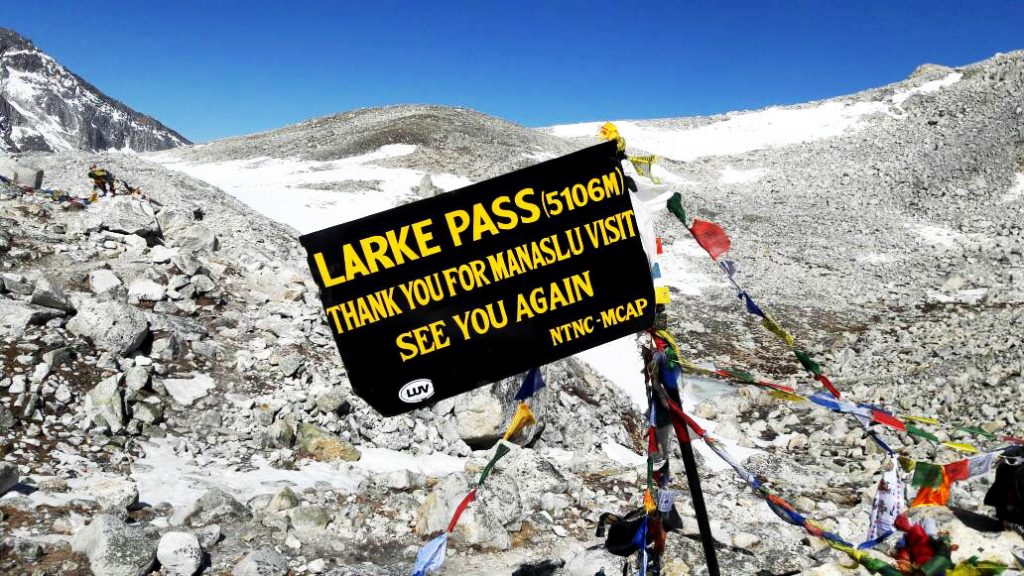 larke-pass-trekking